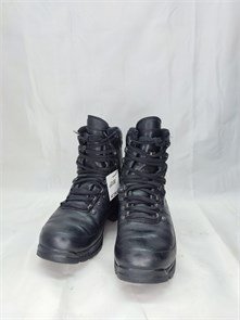 {{productViewItem.photos[photoViewList.activeNavIndex].Alt || productViewItem.photos[photoViewList.activeNavIndex].Description || 'Ботинки &quot;Meindl SF black mountain boots&quot; Б/У'}}