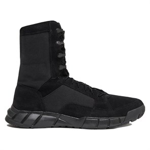 {{productViewItem.photos[photoViewList.activeNavIndex].Alt || productViewItem.photos[photoViewList.activeNavIndex].Description || 'Ботинки &quot;Oakley SI Light Assault 2&quot; черный'}}