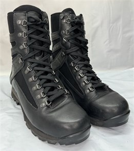 {{productViewItem.photos[photoViewList.activeNavIndex].Alt || productViewItem.photos[photoViewList.activeNavIndex].Description || 'Ботинки &quot;Meindl Jungle Boots&quot; Б/У (41 р-р)'}}