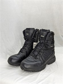 {{productViewItem.photos[photoViewList.activeNavIndex].Alt || productViewItem.photos[photoViewList.activeNavIndex].Description || 'Ботинки &quot;Magnum Lynx 8.0 SZ&quot; 42 р-р.'}}