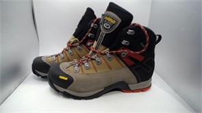{{productViewItem.photos[photoViewList.activeNavIndex].Alt || productViewItem.photos[photoViewList.activeNavIndex].Description || 'Ботинки &quot;ASOLO FUGITIVE GTX&quot; Б/У (11.5)'}}